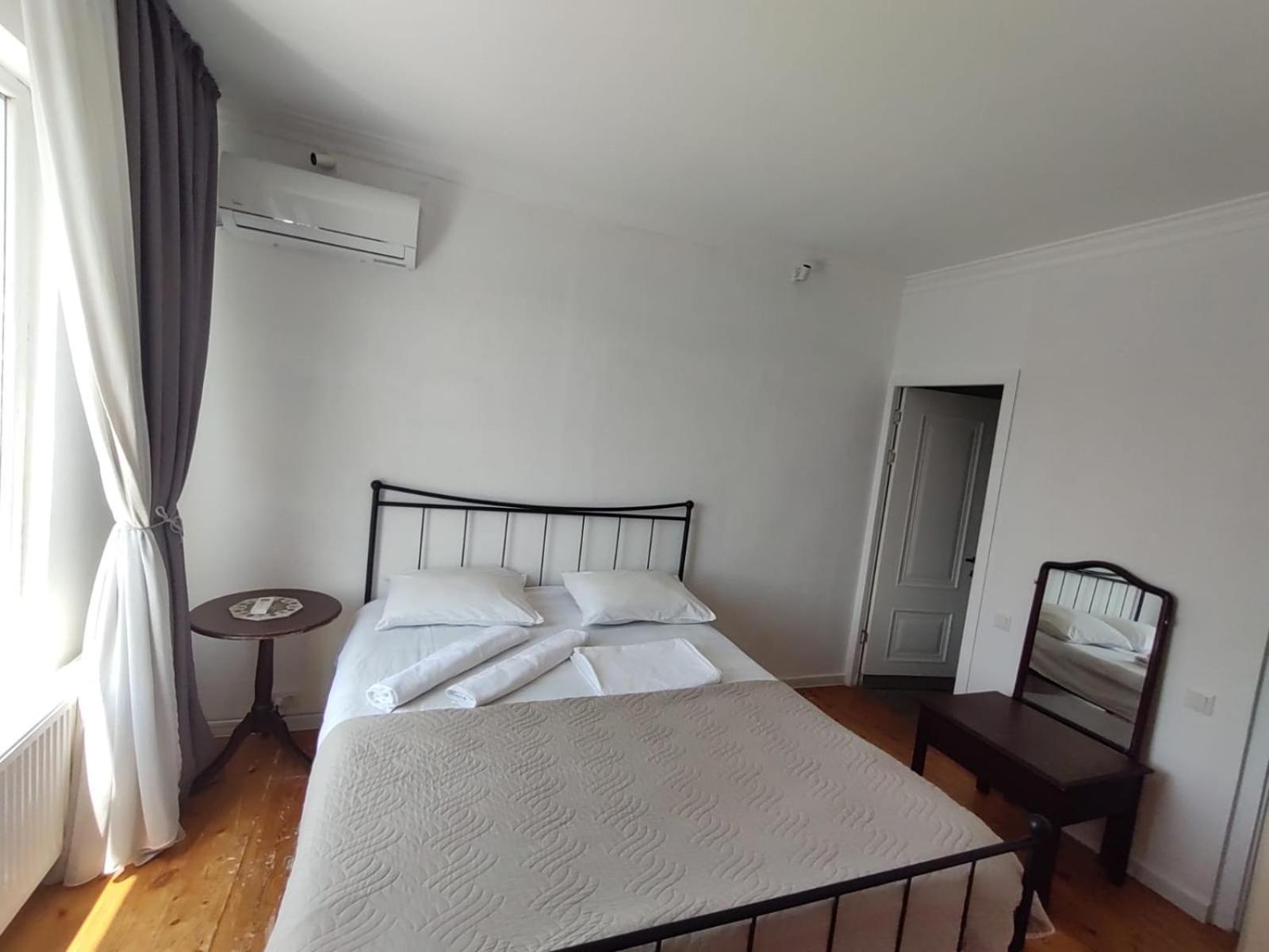 Kekoshvili - Stay Over Tbilisi Esterno foto